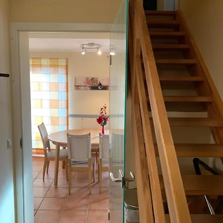 Holiday home Am Wasser Mit Terrasse Und Kaminofen Rechlin